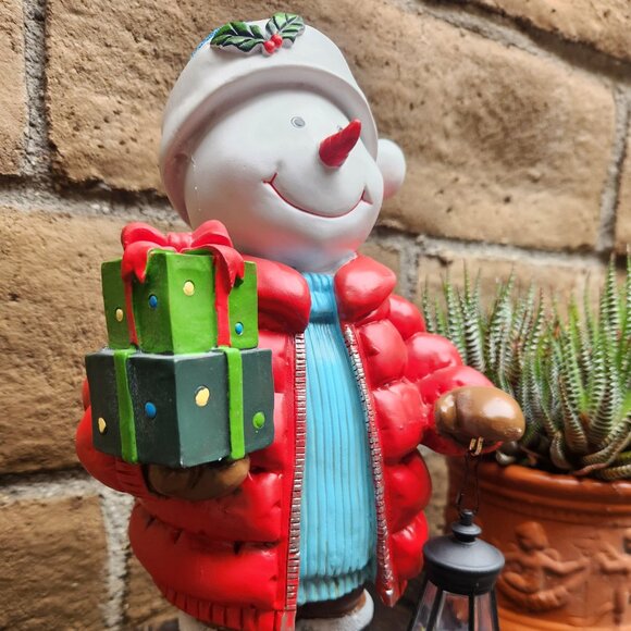 Whimsical Frosty Snowman Statue With Solar Lantern 12" H - Picture 7 of 7